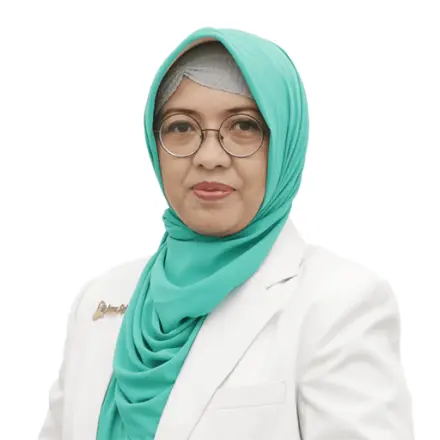 dr. Irma A. Pasaribu, SpM Dokter Klinik Mata KMU Operasi Mata Katarak